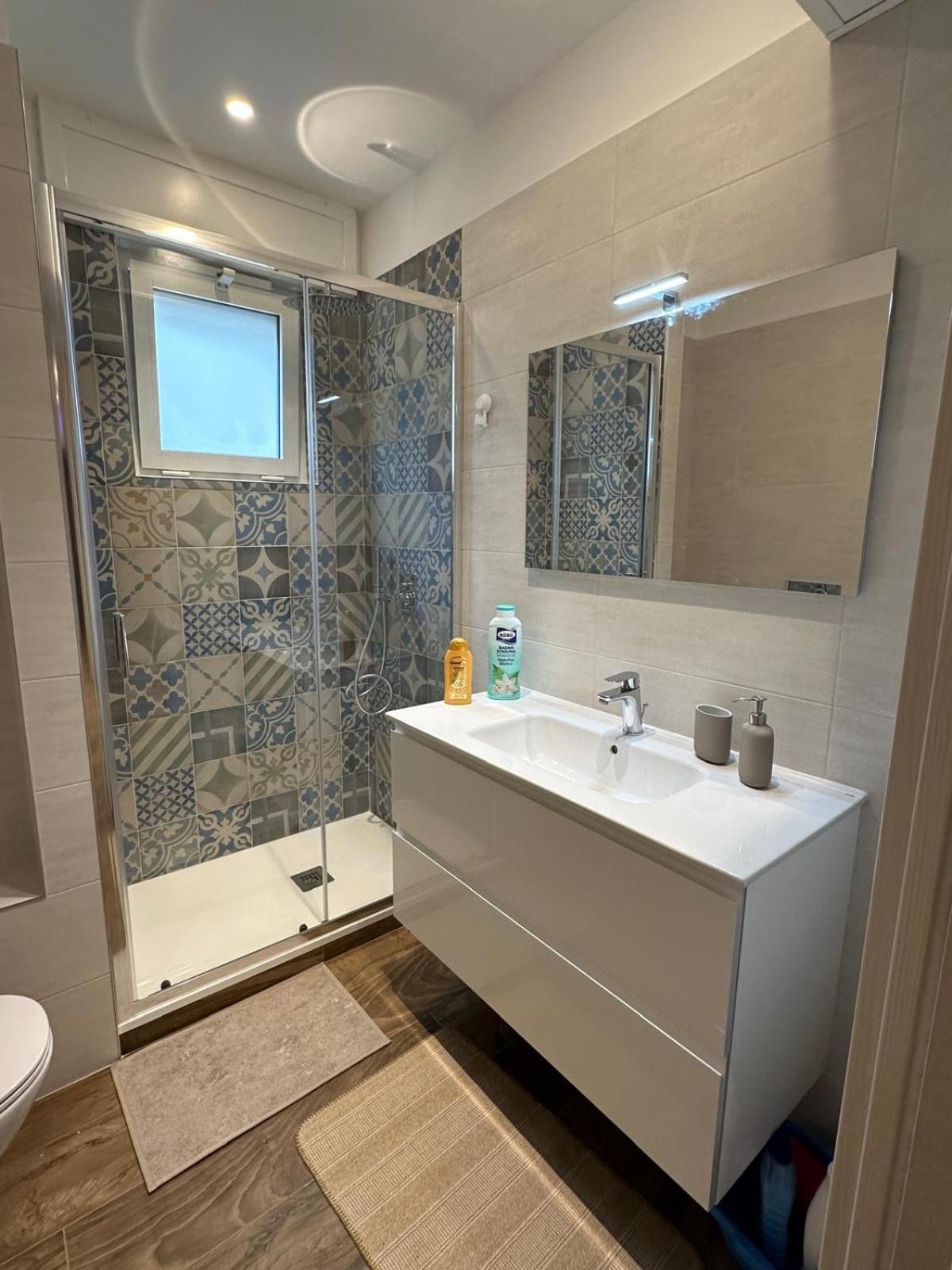 Rainbow Luxury Home Bari - Sea View Bagian luar foto