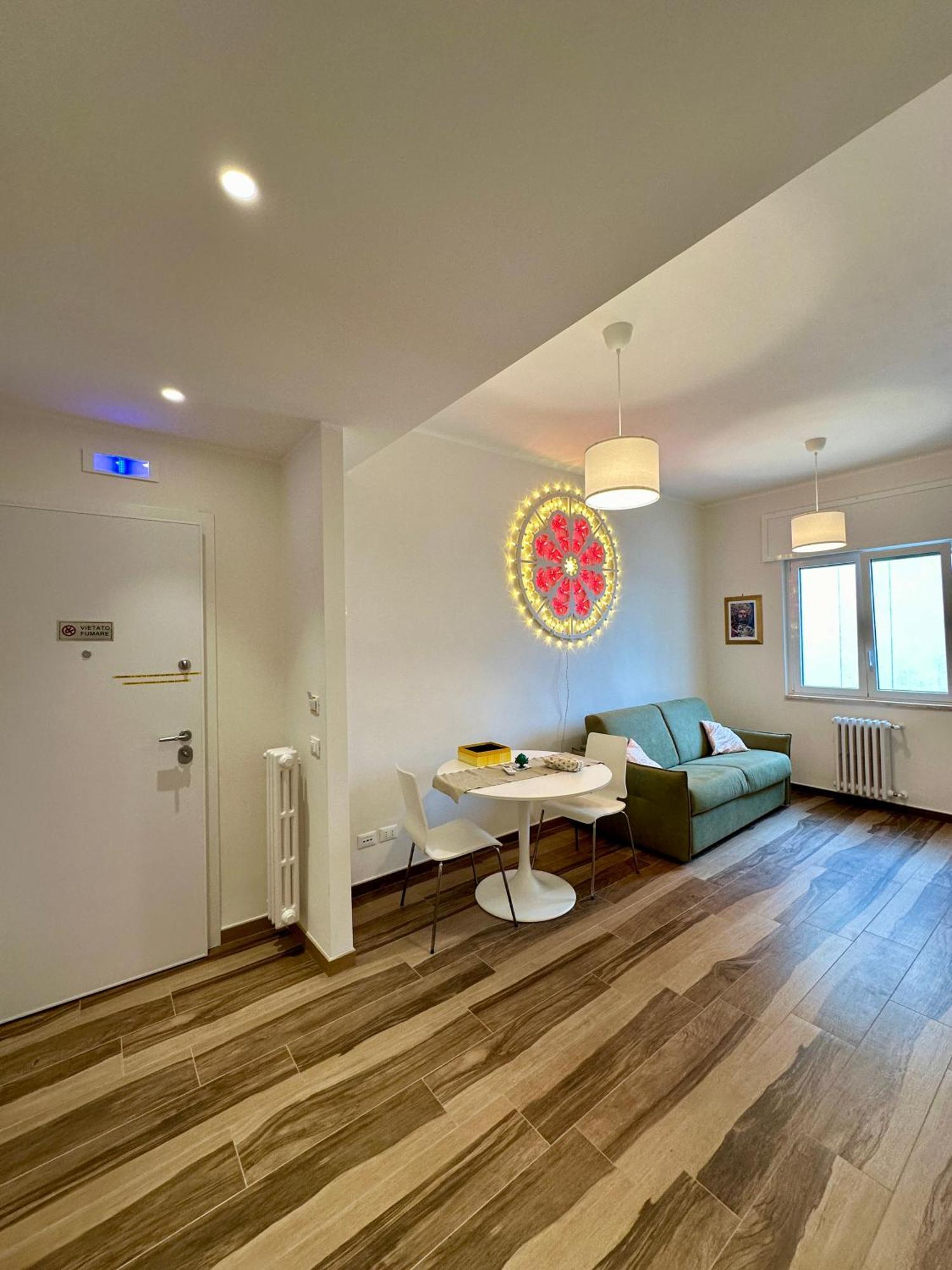 Rainbow Luxury Home Bari - Sea View Bagian luar foto